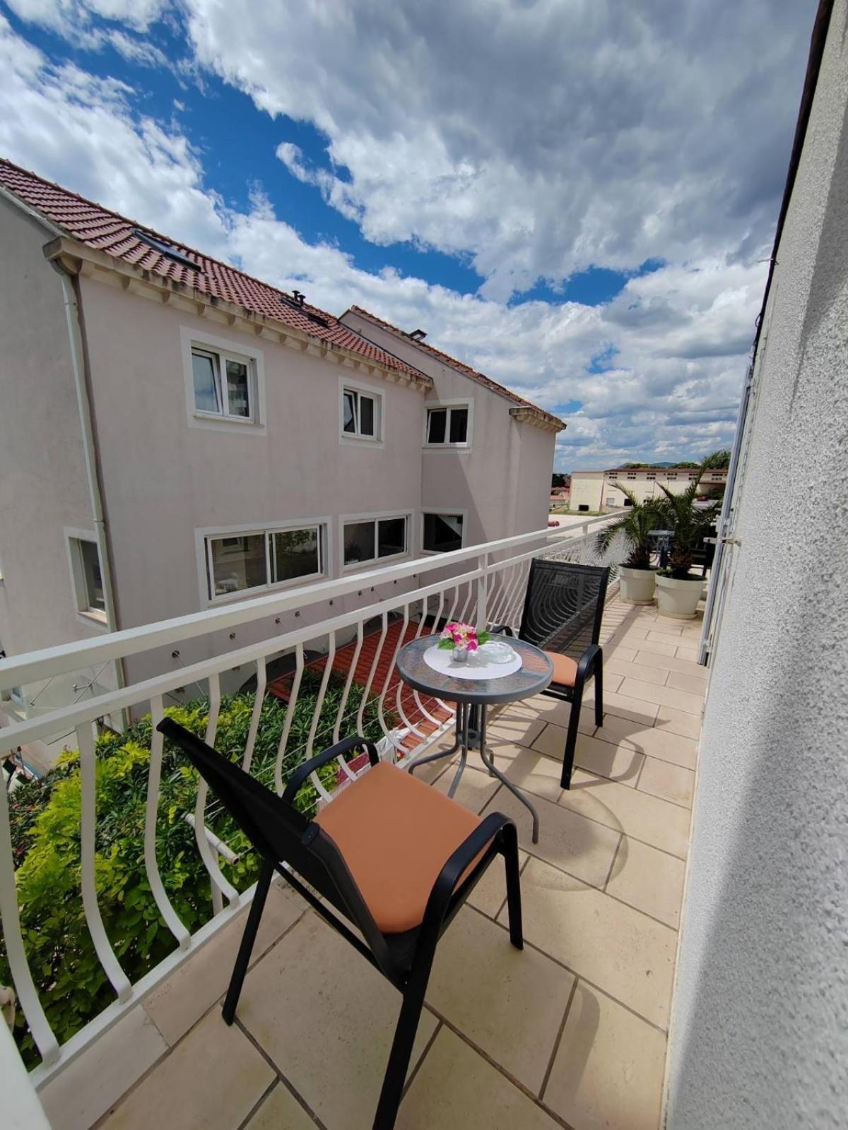 Guesthouse Mm Dubrovnik Bagian luar foto